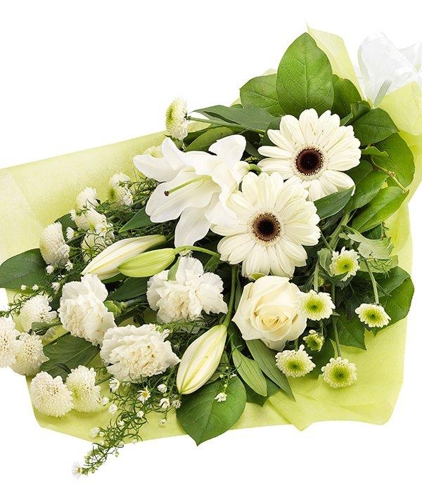 white classical bouquet