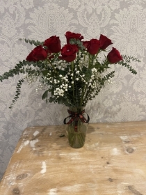 roses in vase